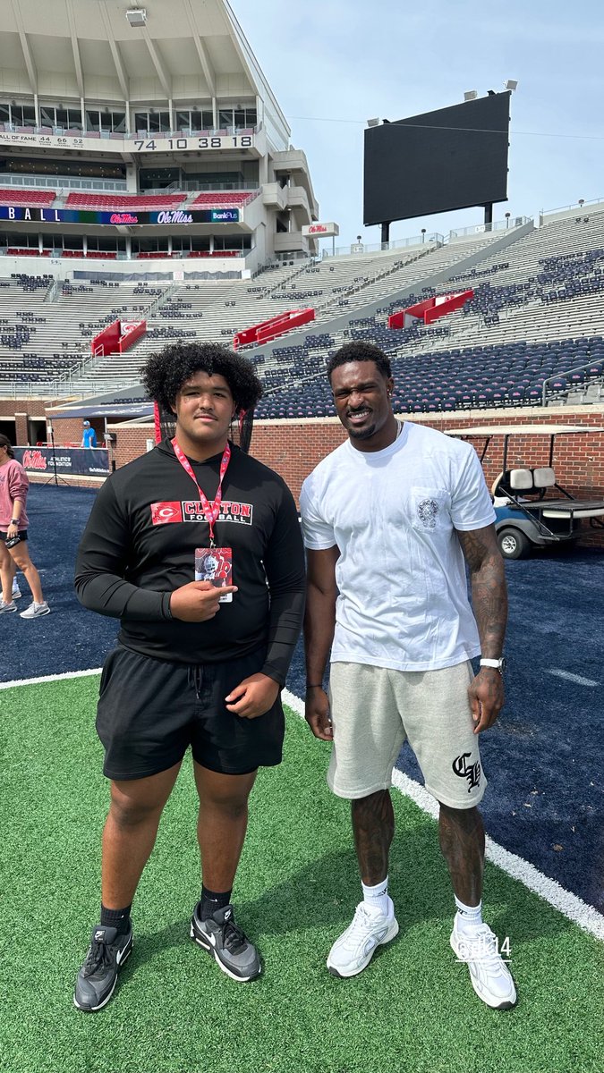 Graham Williams tweet media