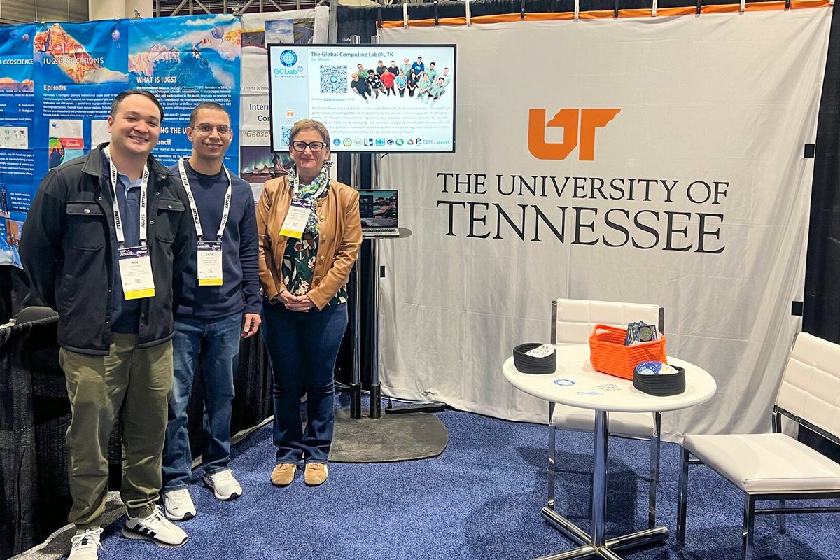 EECS_UTK's tweet photo. Assistant Professor Jack Marquez received a $260,000 NSF grant last year to integrate Global Computing Lab’s open-source tools into an ecosystem that makes geospatial research faster and easier. Get details on his work:

🔗 https://t.co/XUDvhVlgNB https://t.co/jDrkFNjWNQ