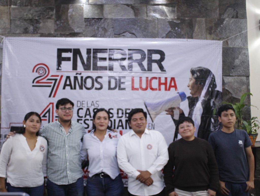 FNERRR_NACIONAL's tweet photo. #FNERRRFestejaAniversarios 🎙️❤️‍🔥

Este 02 de mayo celebraremos el 27 aniversario de la FNERRR y el 45 aniversario de las casas del estudiante en Puebla. 

¡Reuniremos a más de 3mil estudiantes de todo el país!

📍CCU, Puebla. https://t.co/u4Z4aA7by4