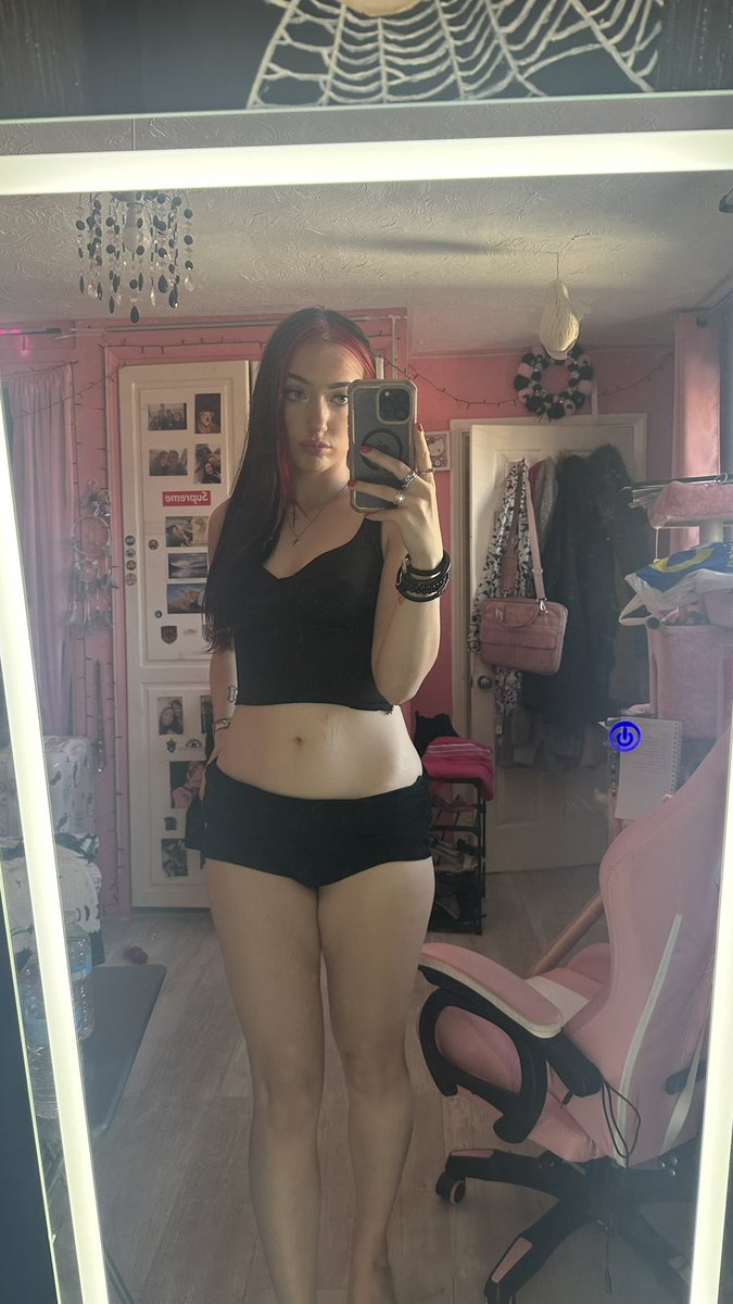 Goddess Jessie 👑 tweet media