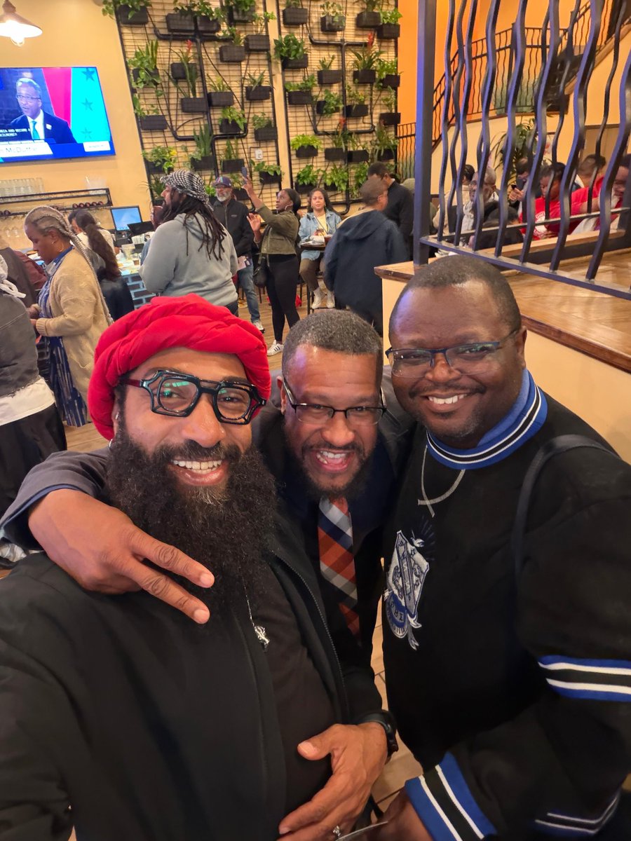 Commissioner Brian A. Glover (ANC 7C01) tweet media