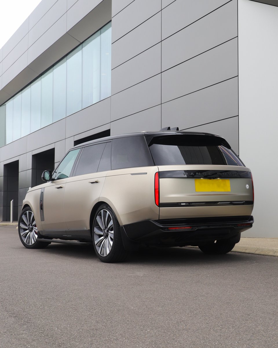 SytnerLandRover's tweet image. Discover a new standard of comfort and convenience.

Click to learn more about our Range Rover SV, complete with the signature suite, available at Sytner Land Rover Bristol: spkl.io/6010AAGCo

#rangerover #rangeroversv #car #automotive #luxury