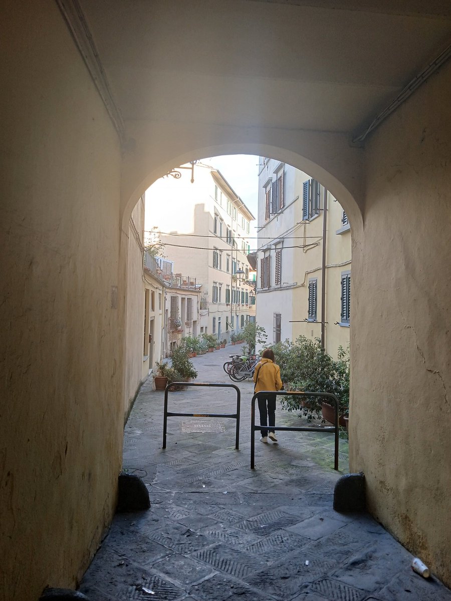 Questo borgo, situato in una periferia ormai quasi a ridosso del centro di Firenze, si chiama Il Pellegrino e nell'800 costituiva un comune a parte. Ora la citta', pur rimanendo medio-piccola,  si estende qualche chilometro oltre
