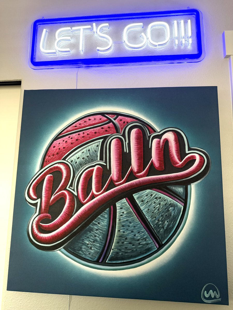 TheBallnChikn's tweet image. Do you believe community is utility? 

Do you believe a strong community has value? #ThePeople