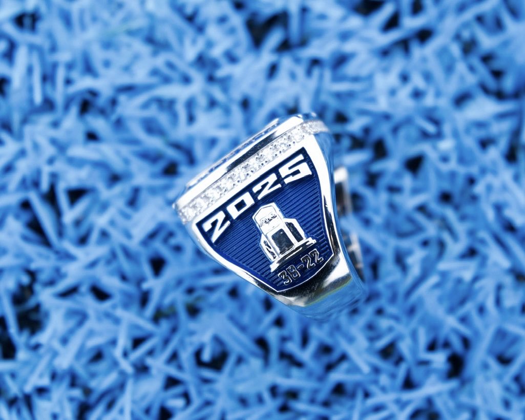 RhodyBaseball's tweet image. A-10 rings finally made it home 💍💎 catch the reigning conference champs in action this weekend against Fordham

#GoRhody 🐏⚓️