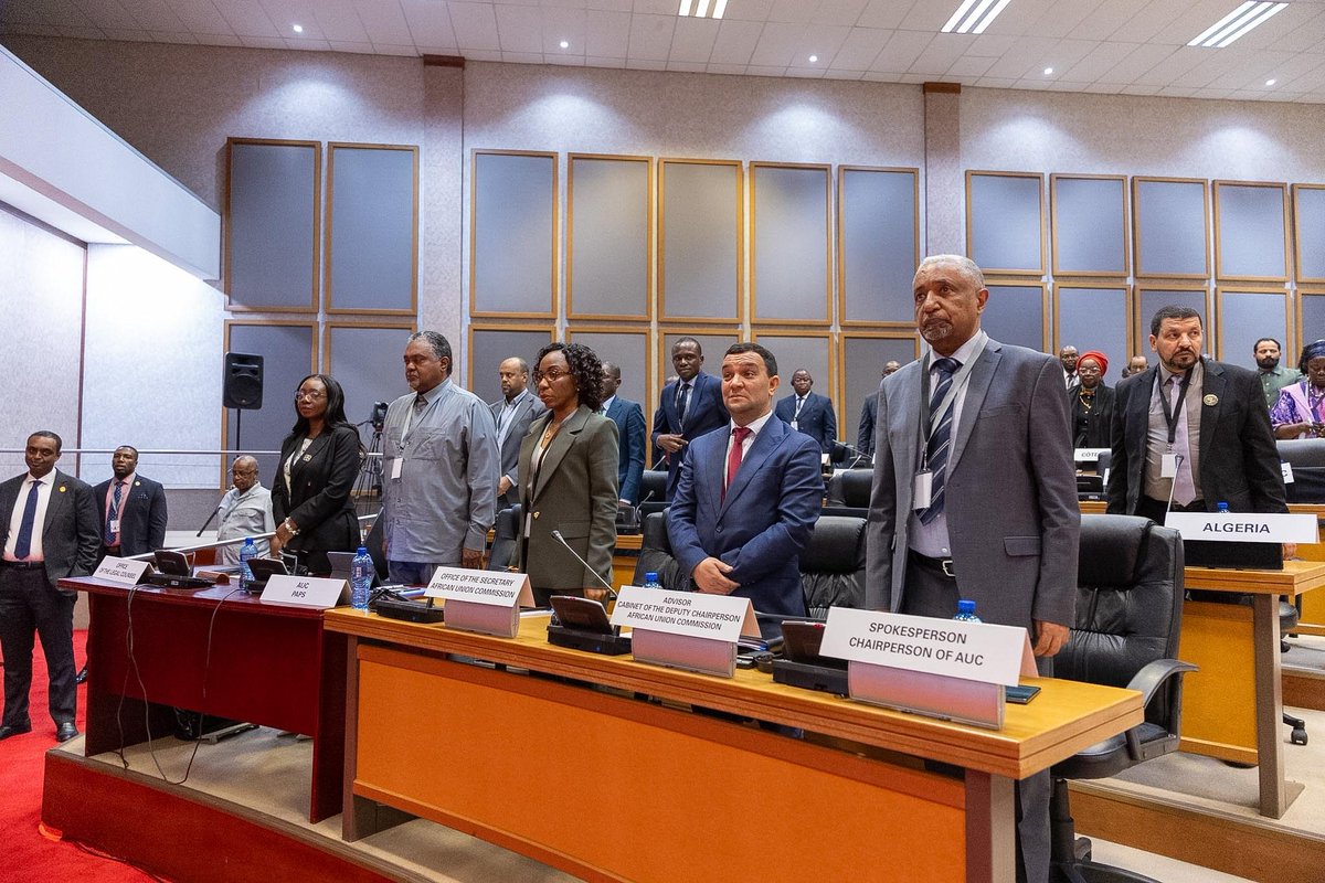 Amb. Nuur Mohamud Sheekh tweet media