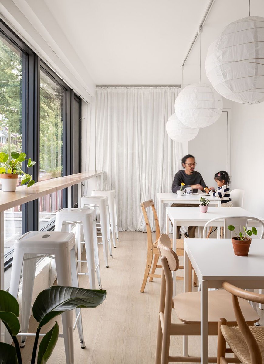 Archello's tweet image. Lion Coffee in Toronto by Dubbeldam Architecture + Design distills material clarity into a compact footprint. 
archello.com/project/lion-c… 

#MaterialPalette #CompactDesign #InteriorDetailing