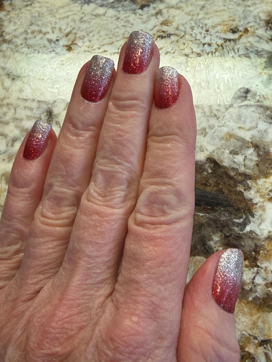 lilyfoxbeauty's tweet image. Beautiful!
“Love the glitter ombres and were easy to apply.” - Cindi

Wraps = Love Story

Get yours here: lilyandfox.com/products/love-…

#lilyandfoxnails #NailWraps #NailArt #NailWrapsDesigns #NailWrapAddict #NailWrapsOfTheDay #NailWrapGoals #DIYNails #NailWrapLover #nails