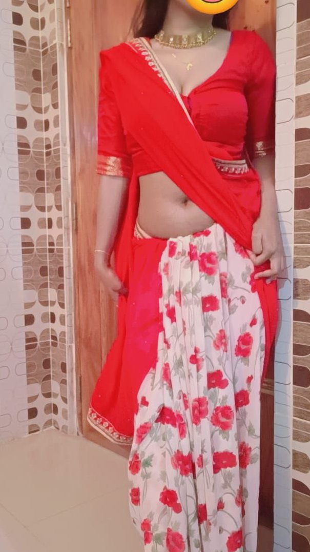 VIP Desi Hub 🔥 tweet media
