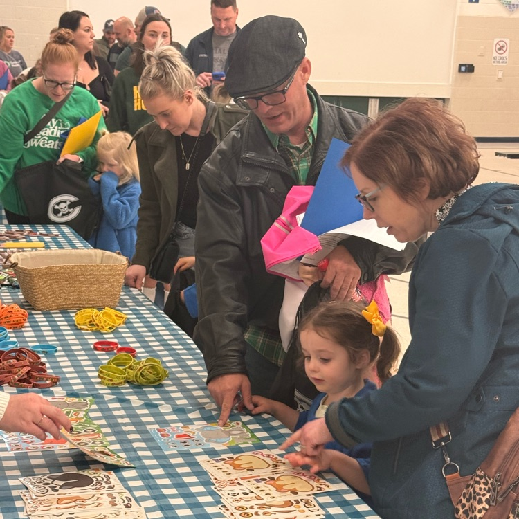 superGSD's tweet photo. We are ready for our future Marauders! We loved meeting all our future students and families at our GSD Kindergarten Round up night! Welcome to Marauder Country! https://t.co/QnsOB0Mln9