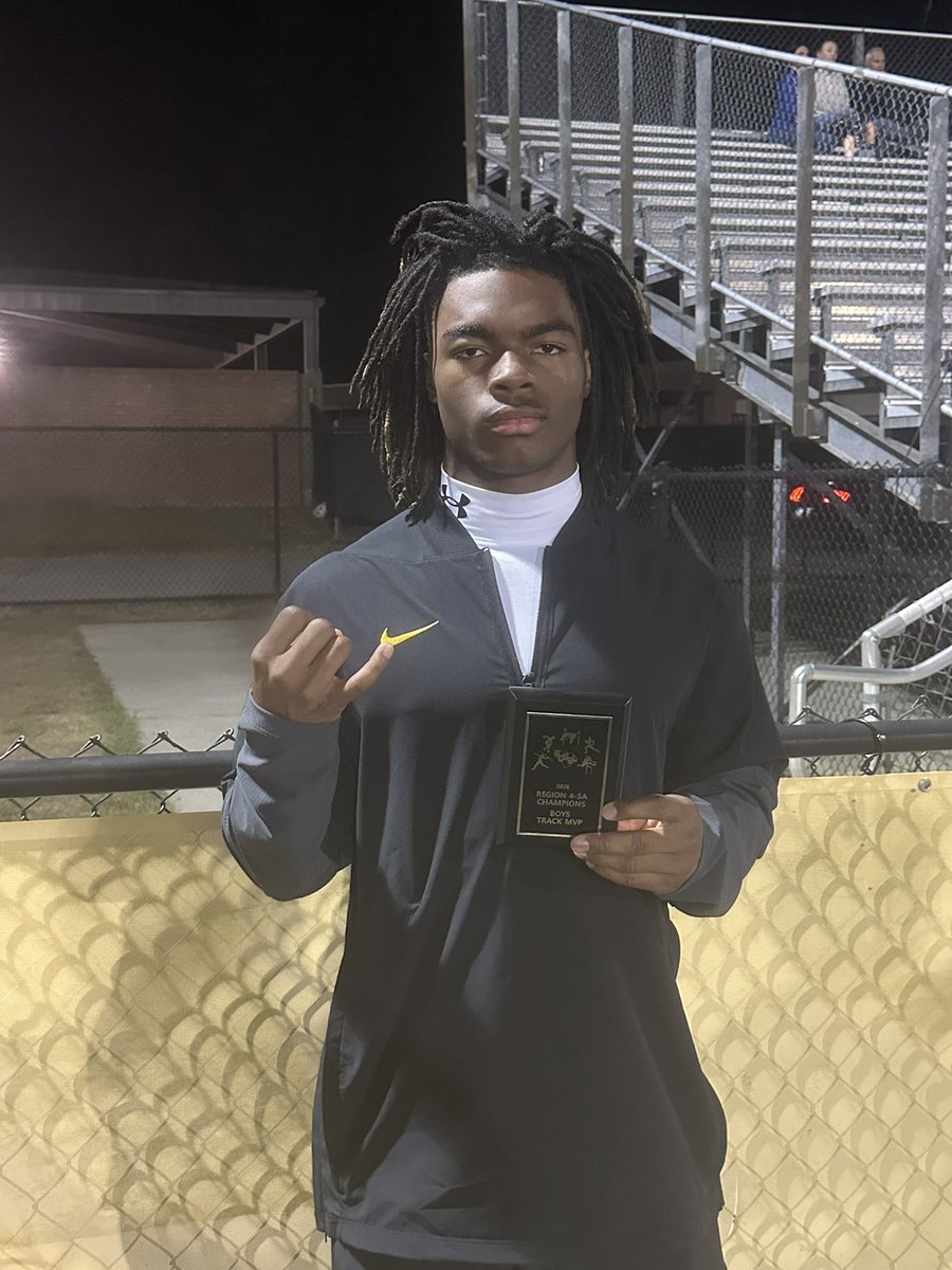 3 ⭐️ Tai “Boom” Phillips tweet media