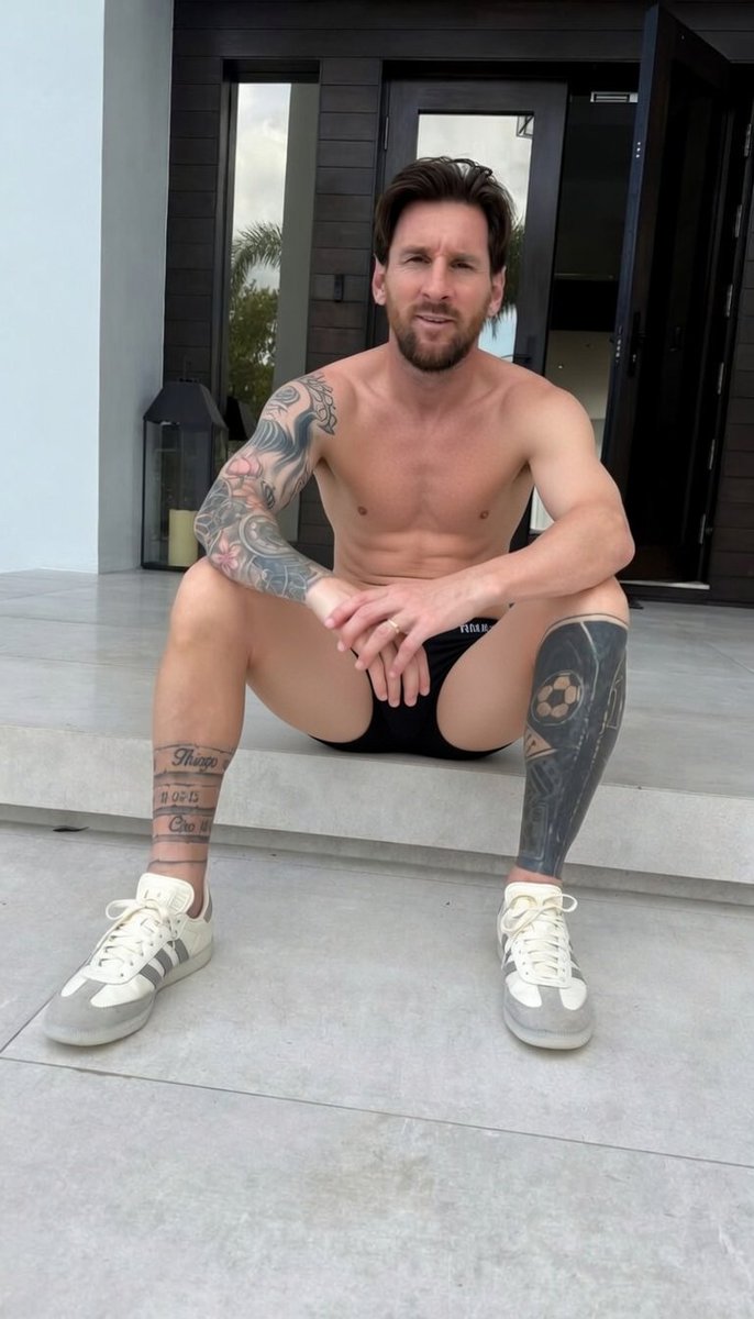 Messifly tweet media