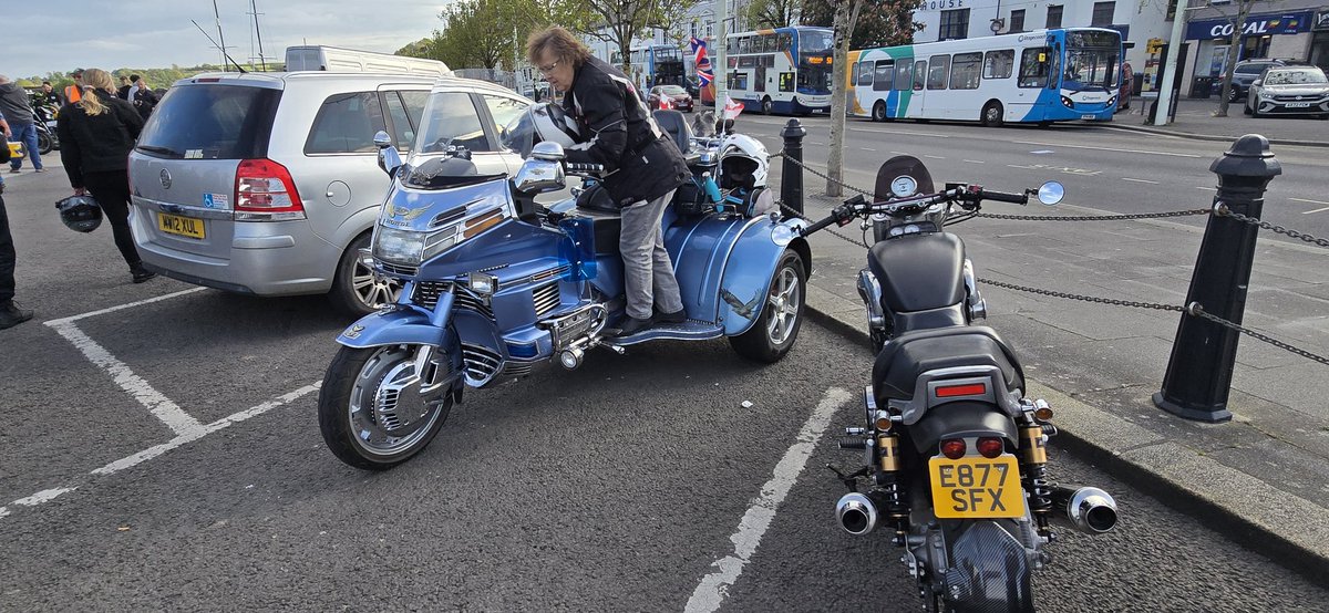 DevonFoodCo's tweet photo. So tonight is the first of the Bideford Bike Nights, and very well supported it is too. A big thankyou to you all! https://t.co/AkYHVA2nk2