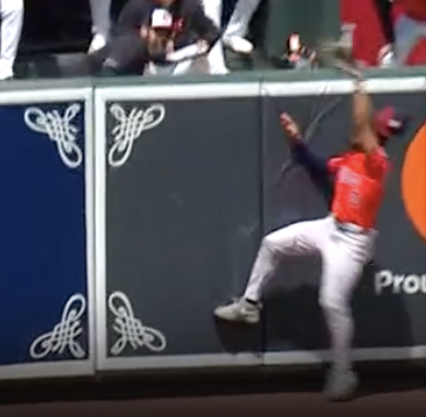 afkostka's tweet photo. Astros center fielder Brice Matthews nearly made an amazing play on this Adley Rutschman grand slam. Matthews had it in his glove, then when he banged into the wall, the ball popped out and fell over the wall https://t.co/ejEGNKr39e