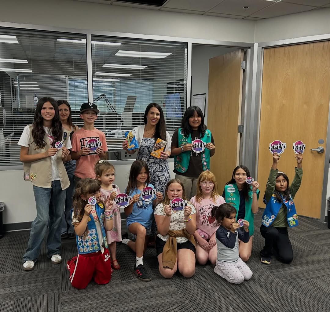 A big shout out to Girl Scout troop 1813 for coming by the studio today in Temecula and bringing Mamma Mia some Girl Scout cookies. #GirlScouts #KATYFM #MamaMia