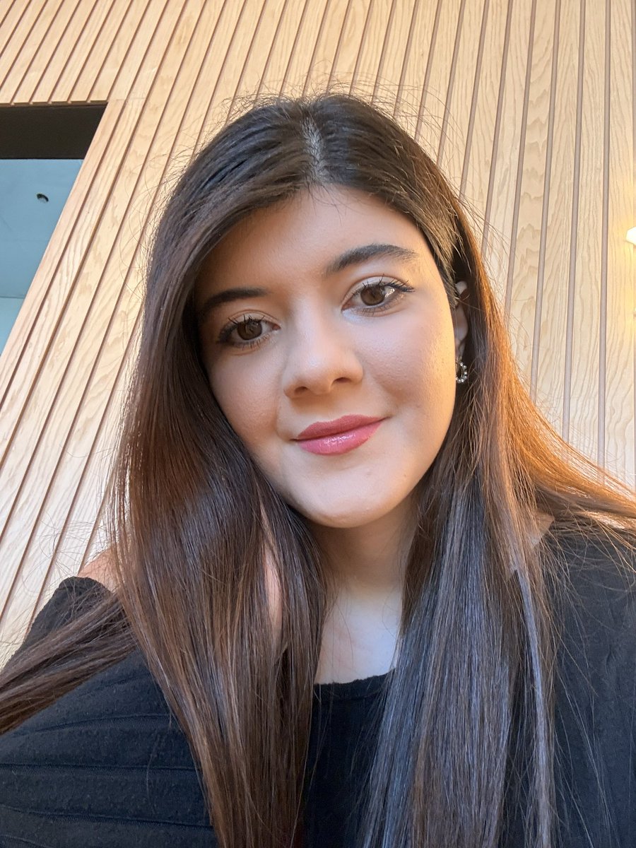 Назрин tweet media