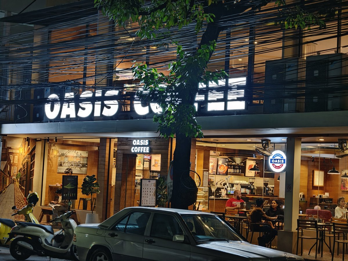 maickel1979's tweet image. My night time safe space
COFFEE OASIS BANGKOK
coffee and lounge music &amp;amp; less chance of dark thoughts #coffeeoasis
#mentalhealth #insomnia #coffee #selfcare #dark