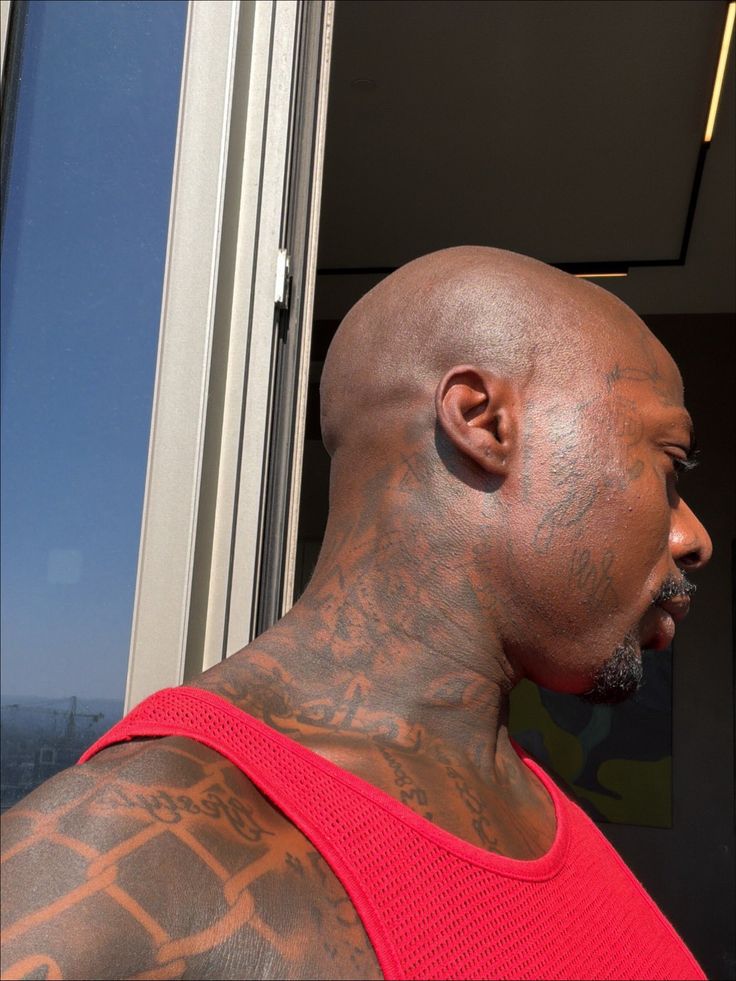 Royalpikin1's tweet photo. Who got the best Tattoos among these artists? 🔥 https://t.co/4OGfV0G636