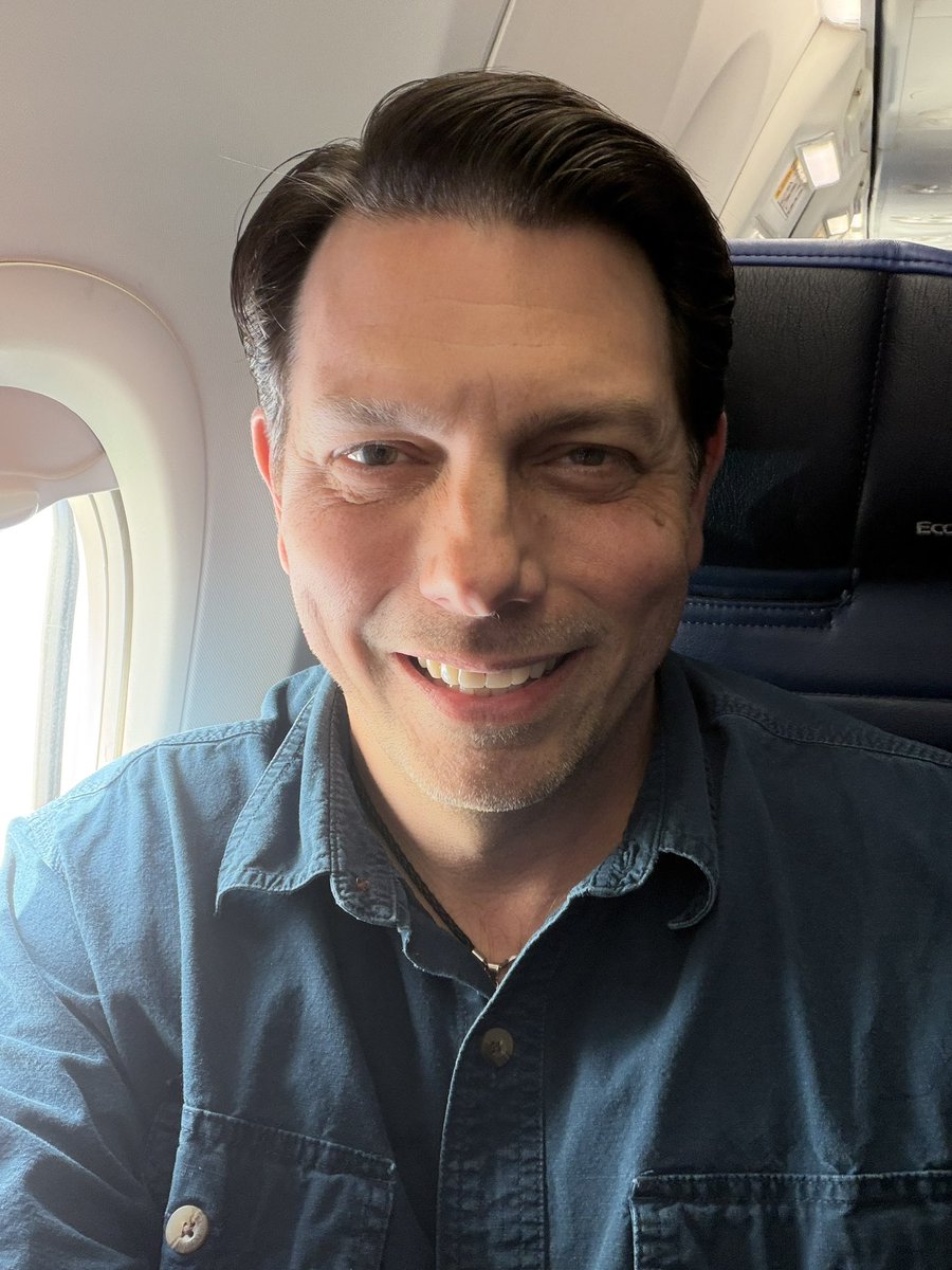 MikeRicksecker's tweet image. All aboard and headed toward a weekend at the Sierra Vista Supernatural Conference in Arizona! I’ll be speaking about stargates and portals … come join us! Extra bonus … will finally be reunited with Kate! #travel