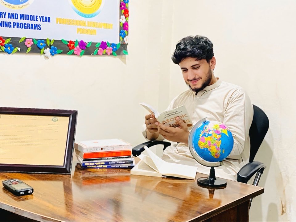 hamed_seerat's tweet image. #Education #Learning #Students #Teaching #Knowledge #SkillDevelopment #LifelongLearning