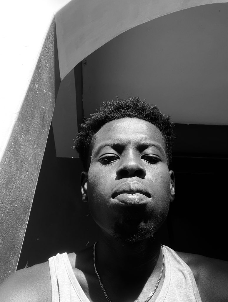 Okhupdates's tweet photo. After securing everything, the final destination is six feet down. That’s the short code for death! Love, respect, humbleness, kindness and minding my business is what I prescribe. https://t.co/bQZlKJ4v30