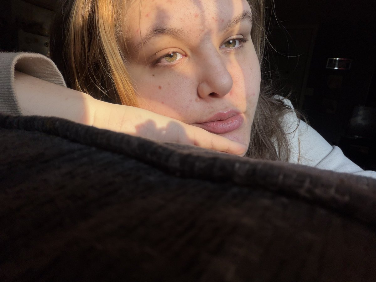 Allyo9lh's tweet image. Hiiii #pervs  #selling