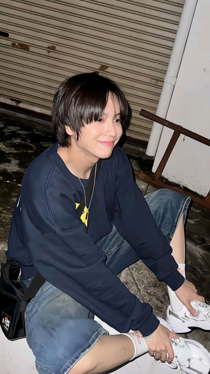 𝑳𝒆𝒕 ♡ tweet media
