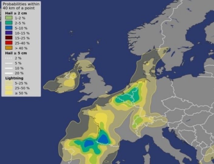 VigipreventionM's tweet image. ✅C’est désormais confirmé! Nous nous apprêtons à connaître la première véritable offensive orageuse de l’année⛈️

🚨⚡️Les zones les plus exposées pour le moment sont l’#Aquitaine, le #Poitou ainsi que l’Ouest de l’#Occitanie.