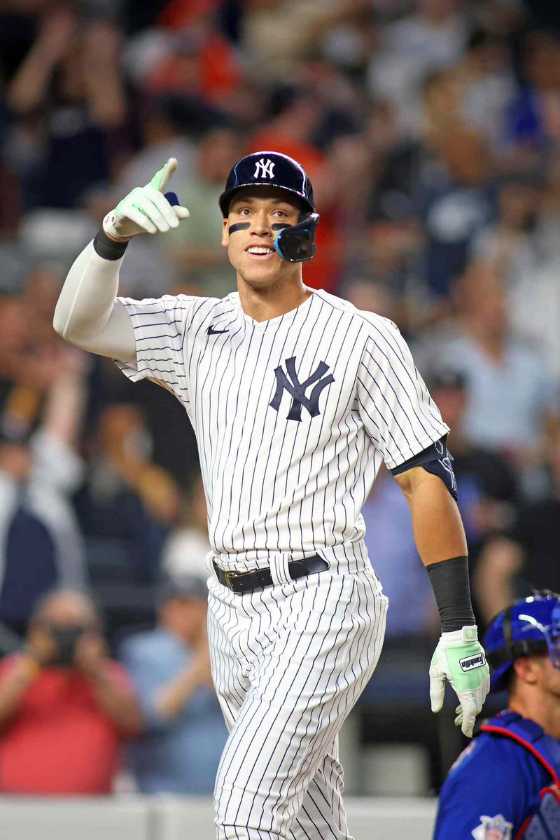 Baseball King tweet media