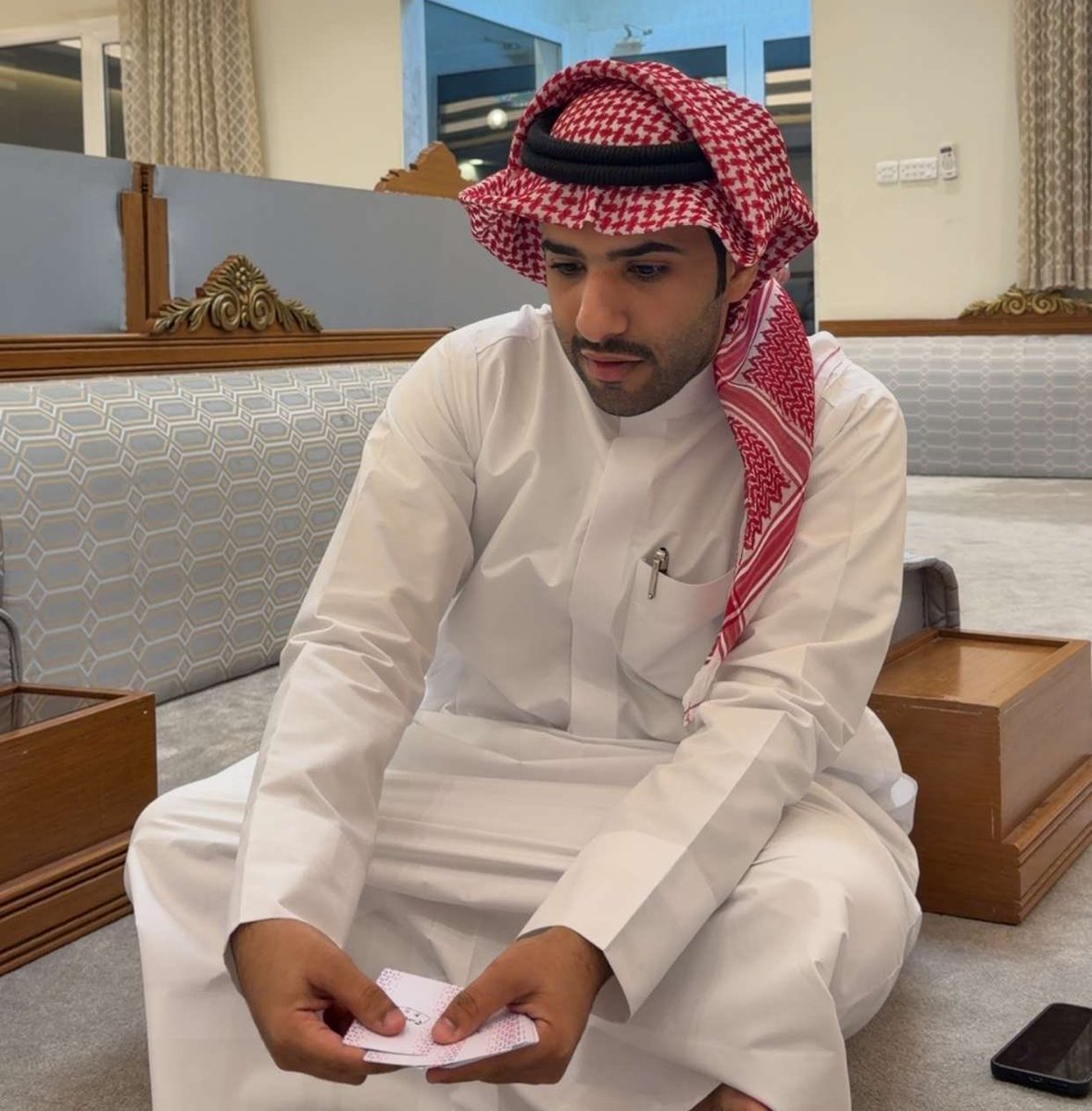 الــرااهـي tweet media