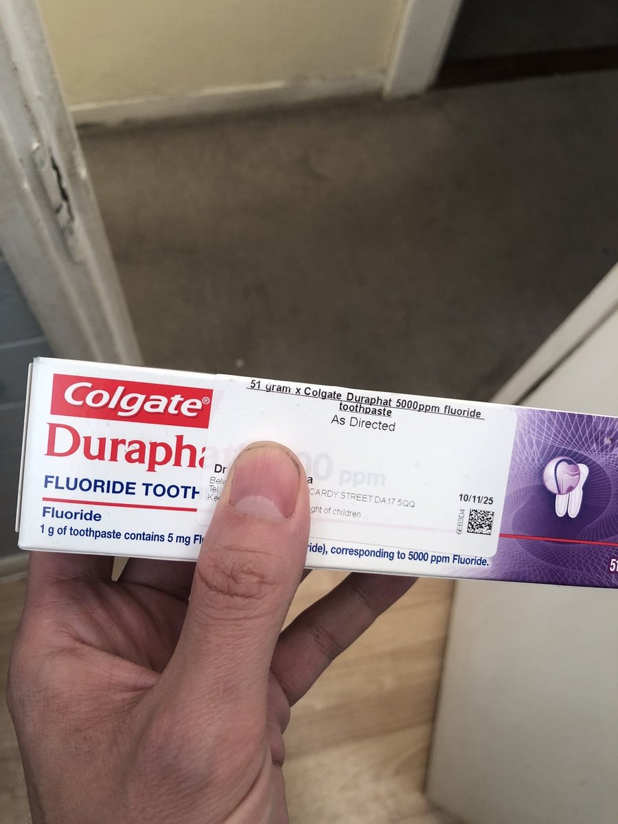 FungibleWorker's tweet image. scored some prescription toothpaste from a raided/abandoned grow house

#dirtbag