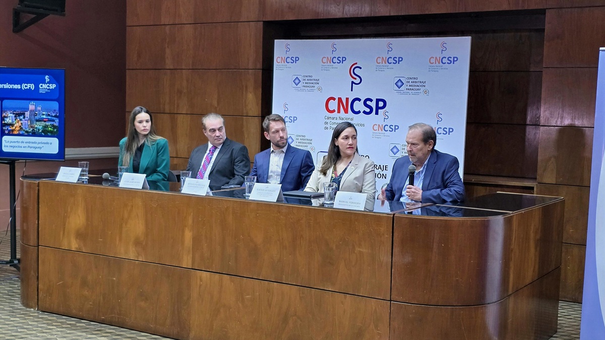 CNCSP's tweet photo. La #CNCSP presentó su nuevo Centro de Facilitación de Inversiones (CFI). Este importante Centro cuenta con la asistencia técnica y financiera de la @OITconosur, consolidando una alianza estratégica enfocada en impulsar el desarrollo económico del país.
🔗https://t.co/6Tl3E2l4YI https://t.co/fsXeqNGNSx