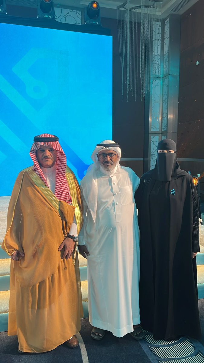 الاِمتنان.. tweet media