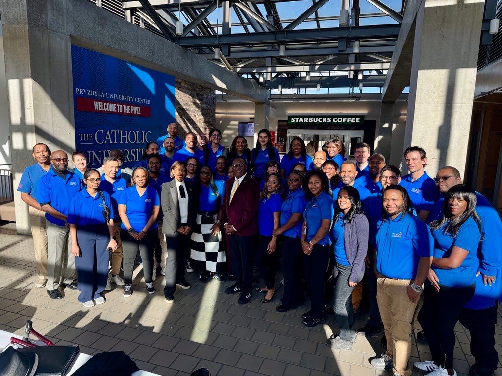 SmallBizDC's tweet photo. Together, at DSLBD, we will keep building a DC where small businesses don’t just start—they grow, thrive, and strengthen every community across our great city. #smallbizdc https://t.co/sdGltpIVlK