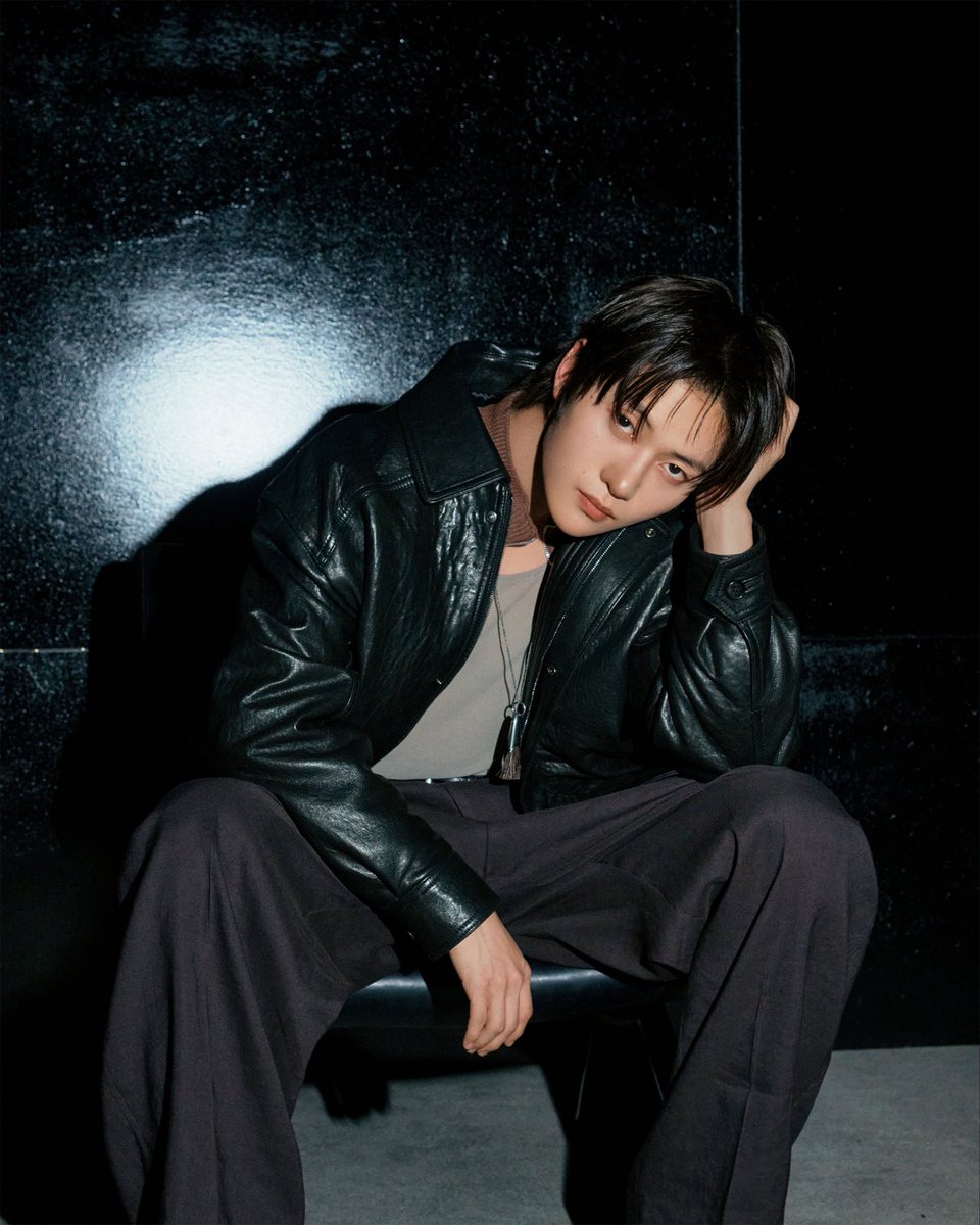 bbyprincessTiti's tweet image. This detective-ish look is everything
#SEOKMATTHEW #석매튜 #ソクマシュー