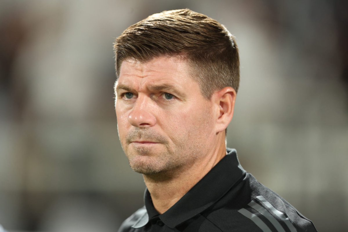 _ArsenalScope's tweet photo. 🚨📰 Steven Gerrard has advised Mikel Arteta to make one change for Arsenal’s second leg against Atlético Madrid.

He said on TNT Sports after the game: 

🗣️🎙️“I think they’re a really good combination (Declan Rice and Martin Zubimendi), and Odegaard complements both of them.

“They’re a real good trio. But I think in the second leg, they’ve got to get Eze on the pitch.

“I think he gives them just that little bit more spark, a little bit more power. He just looks that little bit different for me.” [afcnewsroom]

Gooners, do you think starting Eze in the second leg would help Arsenal dominate and win the game?