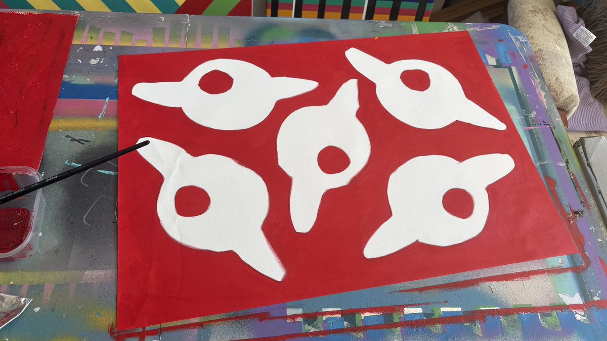 bethlynchartist's tweet photo. Working on a new painting - oil paints on cotton canvas sheet https://t.co/gnibnIUqTq