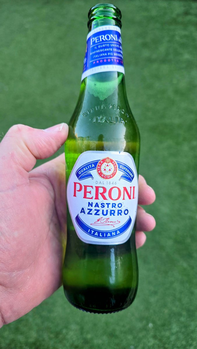 bigphil321's tweet image. Started in the garden at 9am…
Just had a hot shower &amp;amp; opened a cold un, 7.30pm, still in the garden, it’s a lovely evening, music still playing👌 #perfect 
What a damn productive day that was, and bloody hot too😳🥵👊
I love it 😃👍🕺 #livelife