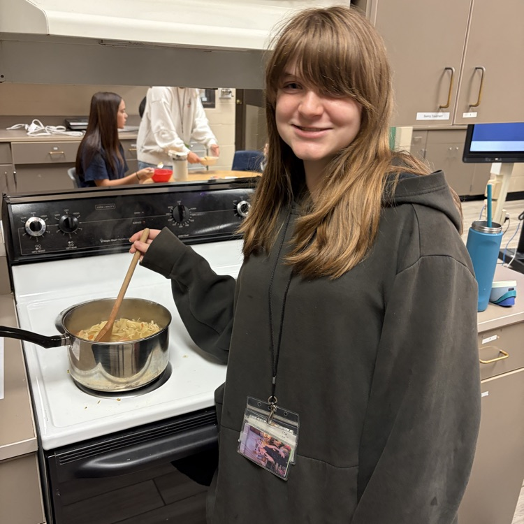 HumbleISD_CMS's tweet photo. Culinary students stirred up comfort with homemade chicken noodle soup! π²π₯ From chopping to simmering, they built skills and flavor in every bowl. Cozy, classic, and delicious! #TheColtWay https://t.co/naYkw9H01f