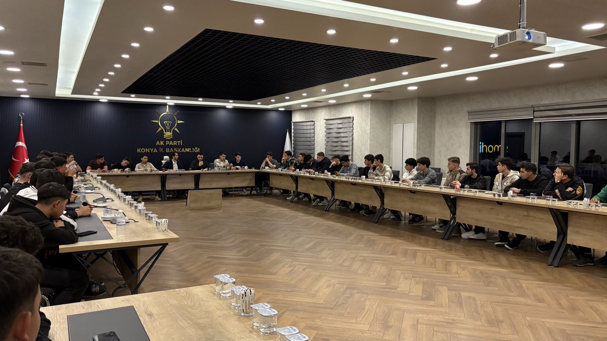 Yeni Seçmen Konya tweet media