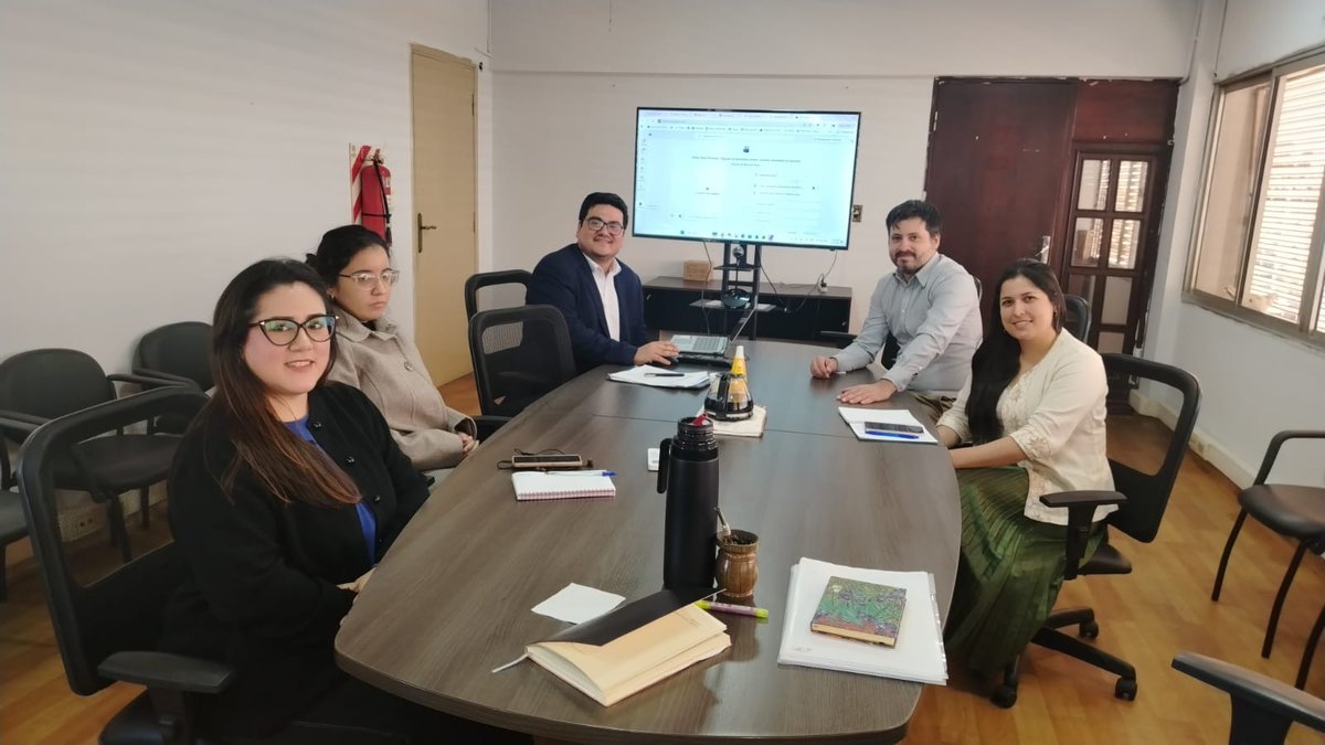 MEF_Paraguay's tweet image. En el marco de la IX Ronda de Negociaciones entre el @mercosur y #Canadá, por 🇵🇾 participó el equipo técnico del #MEF en el Grupo de Acceso a los Mercados de Bienes, donde se abordó aspectos relacionados al acceso a mercados y condiciones arancelarias.

🔗 goo.su/ZMXxI