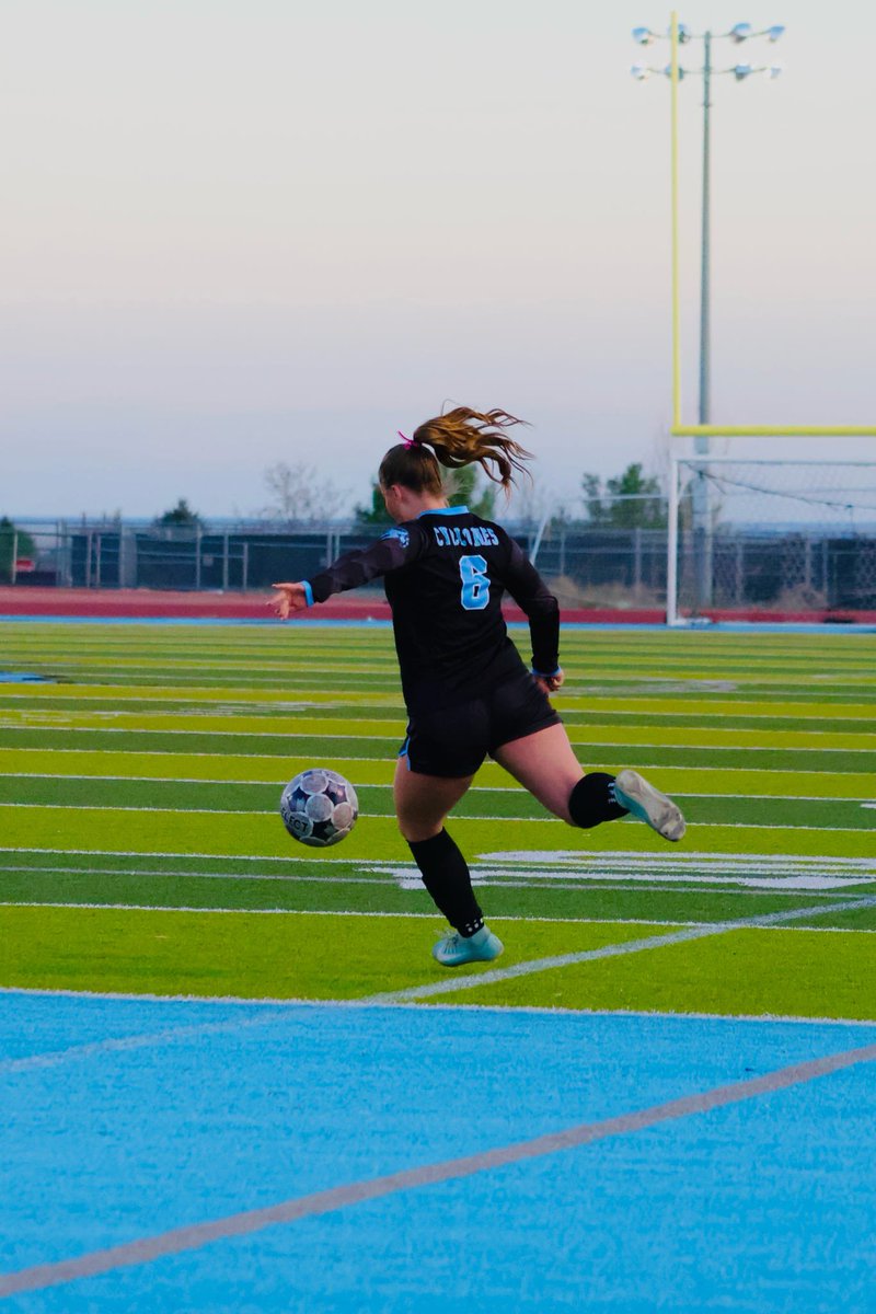 JordynT2028's tweet photo. Sophomore season has flown by! Last regular season game tonight, State Playoffs next week! Let's GGOOOO!!! #PDUB #2028midfielder @SunilSportsNews @PrepSoccer @JREskilson
@ImCollegeSoccer @EliteSoccerPlay @WSOCRecruits
@TopPreps @CoastRecruits @NcsaSoccer
@wearesoccershow @realhermoment @TAProfileAPP
@idmyathlete @EliteSoccerPlay @ExpoRecruits
@joseant1890 @scan1ansports @ScottC_Scout
@UncommittedGrls @RecruitMatador @TheSoccerWire @Topsiswear @TopDrawerSoccer
@CSAPrepStar @Smedley033 @karenzmirak
@idmyathlete @CollegeSoccerID @COACHMAC515
@Soccer2College @johnwalker_1986 @bench424nmore