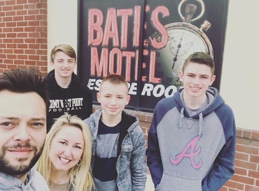 Looking for something fun to do together?

Explore, solve, and take on the challenge as a team at Bates Escape Rooms. 🧩
Plan your visit: batesmotelescaperooms.com