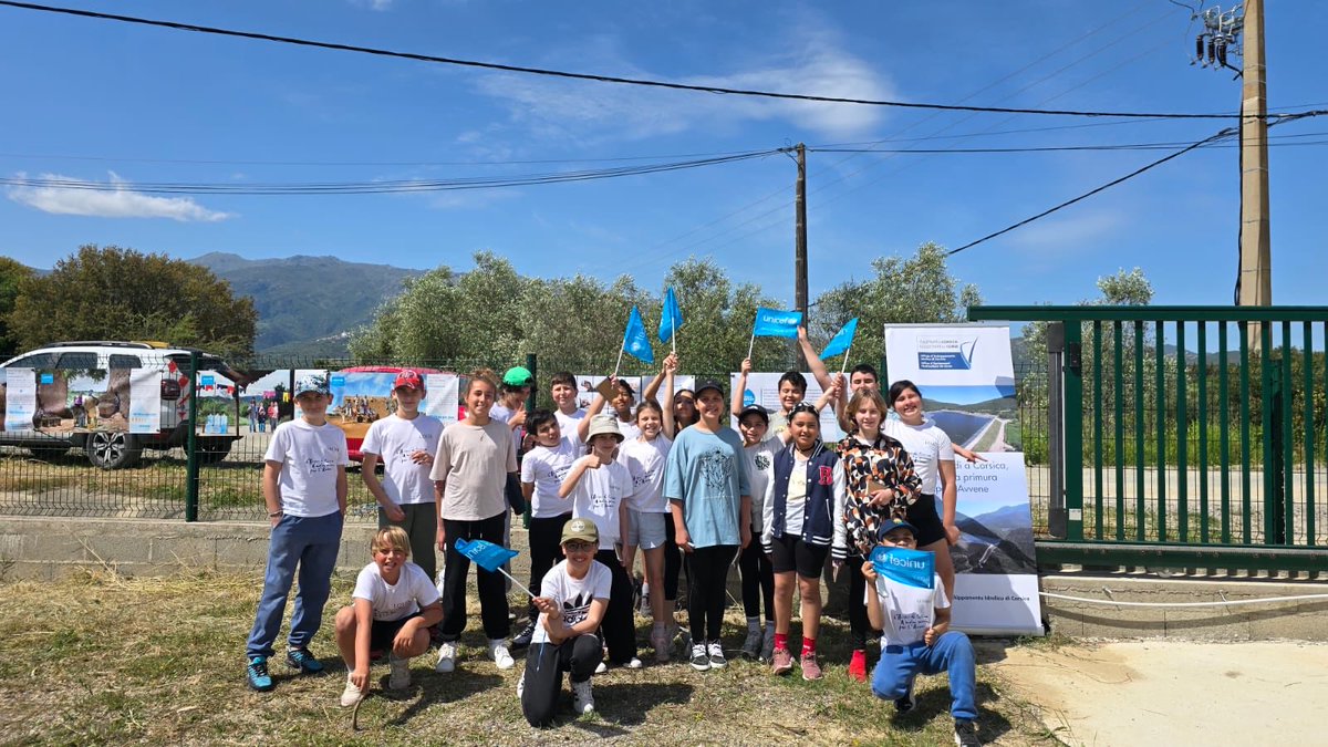 OEHC_'s tweet photo. 🎓💧 Sensibilizazione à prò d’u risparmiu d’a risorsa in acqua 🚰

💦💧I sculari d’a scola Gaudin anu fattu a visita d’u matrale d’E Padule  è di a stazione di pumpaghju  cù u serviziu spluttazione di l’@OEHC_  .

💦🌱sviluppu durevule 
👨‍🏫Educazione
🌍résilience climatique https://t.co/NB28RNdyXa