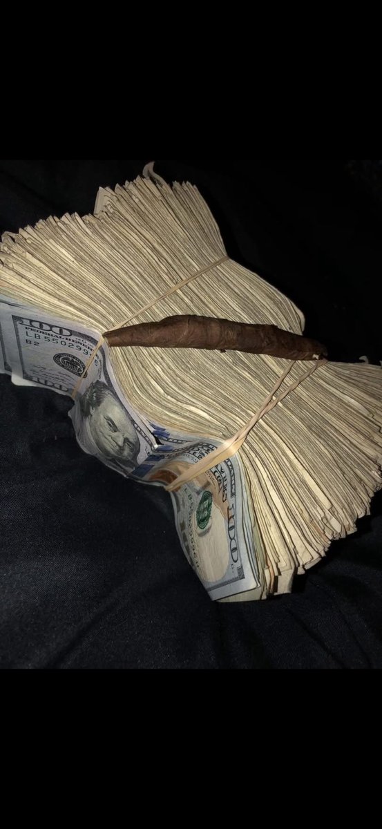 GGMELLY4's tweet photo. My Mind Right Now 💰 💰 💰 https://t.co/8Eb0NFG1Ap