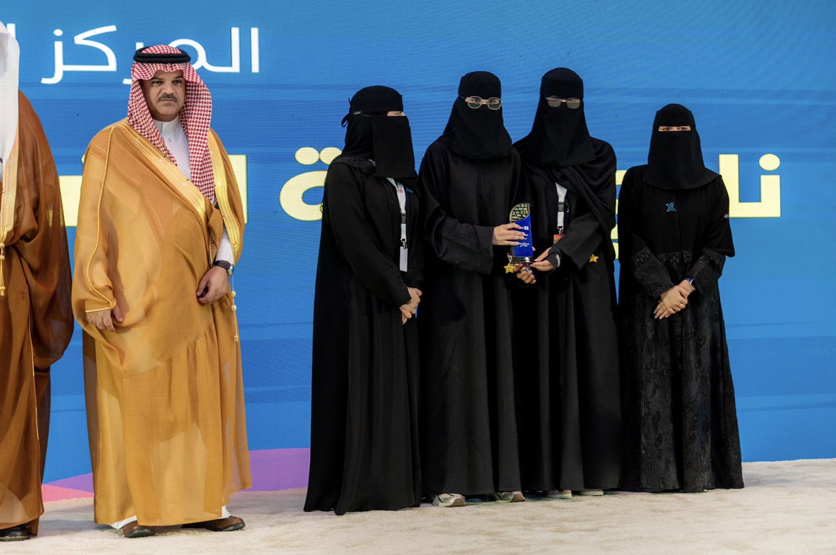 فعاليات كلية الشريعة والقانون tweet media
