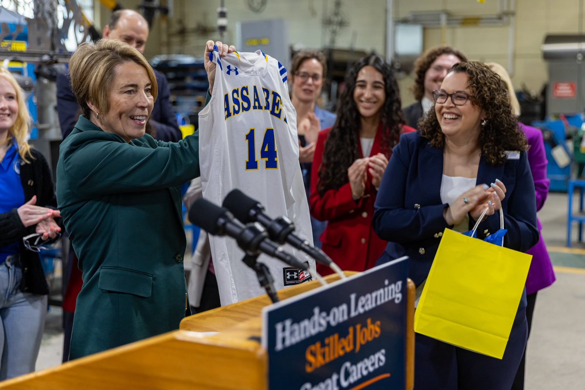 Governor Maura Healey tweet media