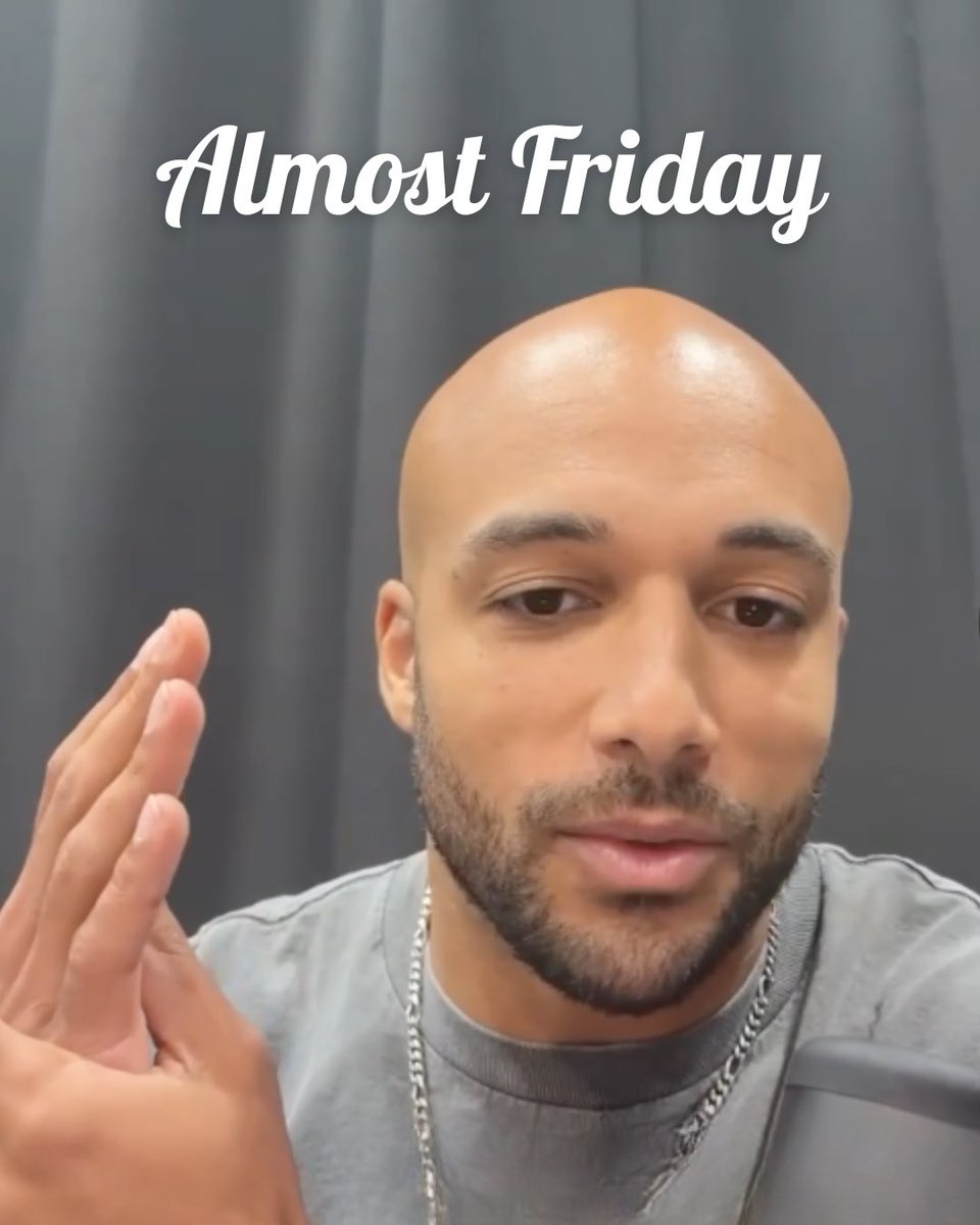 FantasyRoyale_'s tweet image. Happy Almost Friday 🥳 Some behind the scenes of some exciting things to come!

#fantasyroyale #sports #contests #free #sportsfan