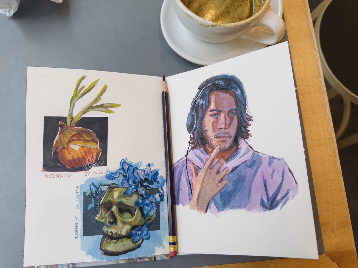 tichaesque's tweet photo. And of course, I'll be talking about general painting/color mixing techniques that are applicable beyond thermochromic inks. Here are a few (non-thermochromic) paintings I've made! https://t.co/qyX9rgAsKl