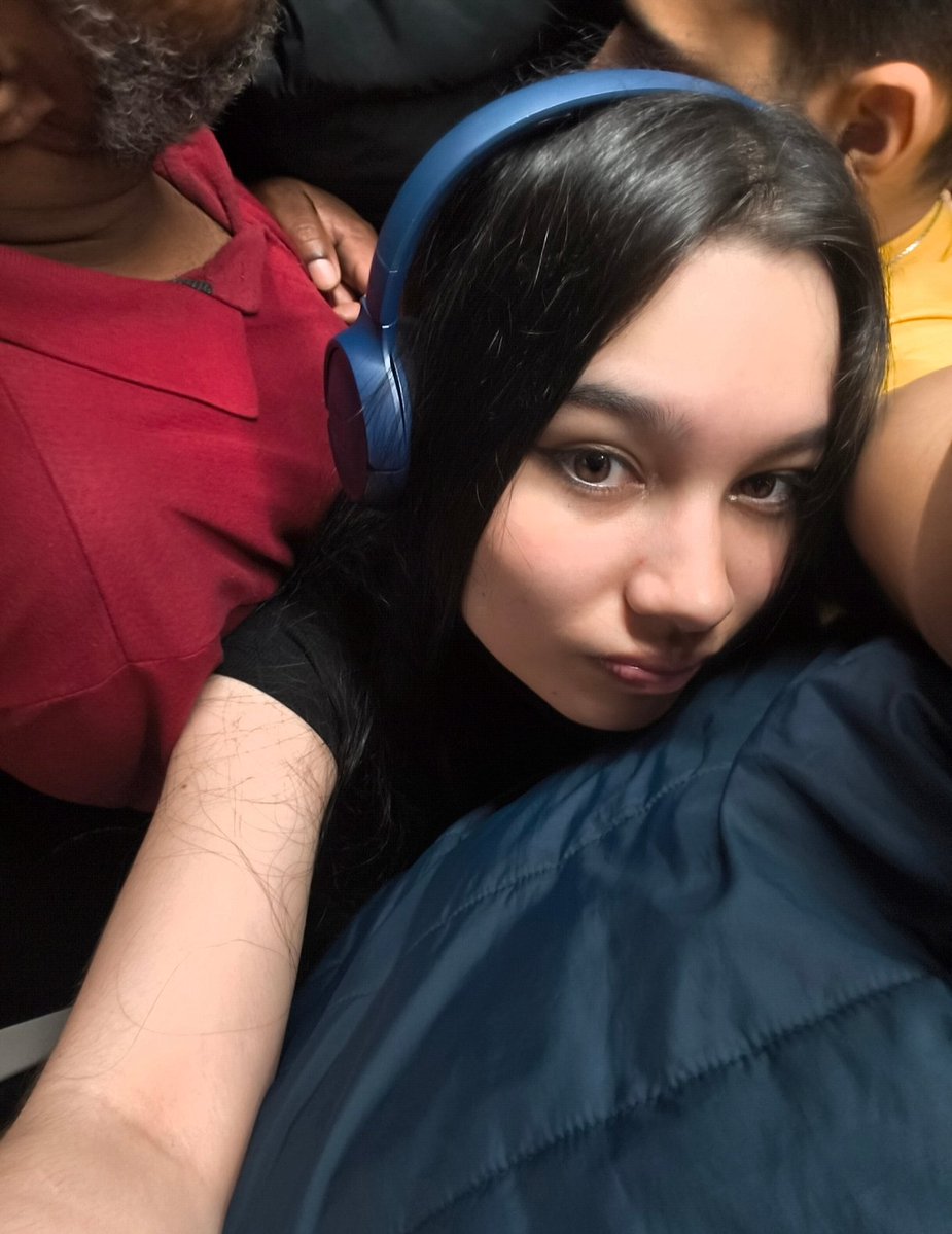 Júleona fã do Redbert 🏆🏆🏆🏆🥇 tweet media